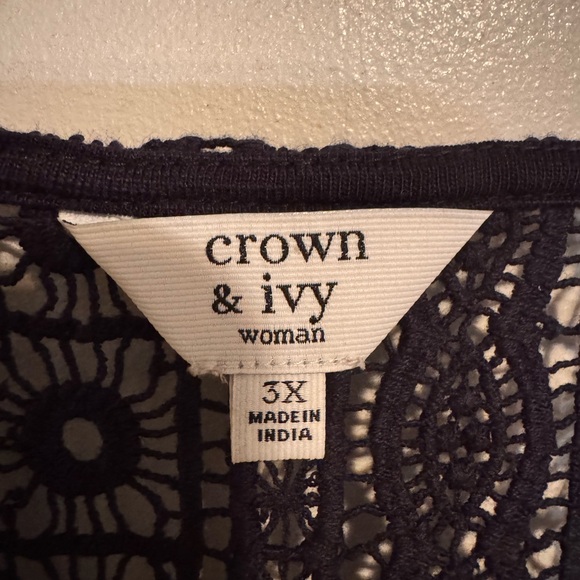 Crown and Ivy dark blue dress - Picture 2 of 5